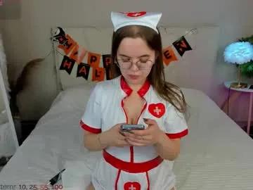 Freechat velvetwhisperss on Chaturbate