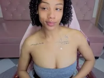 Freechat violeth_b on Chaturbate