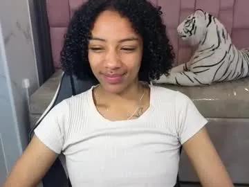 Freechat violeth_b on Chaturbate