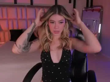 Freechat violetthansson on Chaturbate