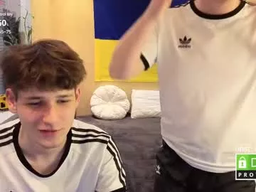 Group wesides on Chaturbate