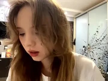 willenasow — GOAL: skirt tease [251 tokens remaining] Welcome to my room! #new #18 #shy #young #nonude