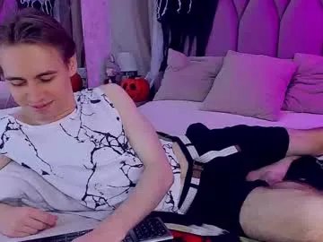 Freechat williamdyson on Chaturbate