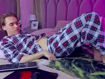 Freechat williamdyson on Chaturbate