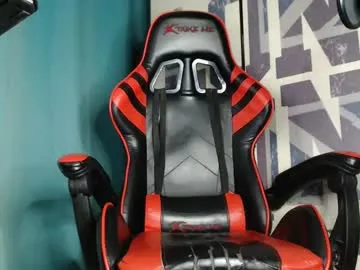 Freechat zarco_fit9 on Chaturbate