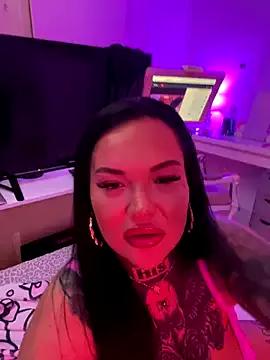 Avatar of _MelinaCurves_