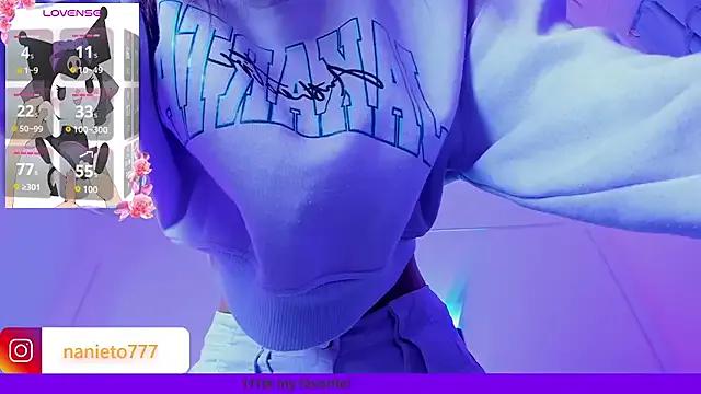 _nana777 on StripChat 