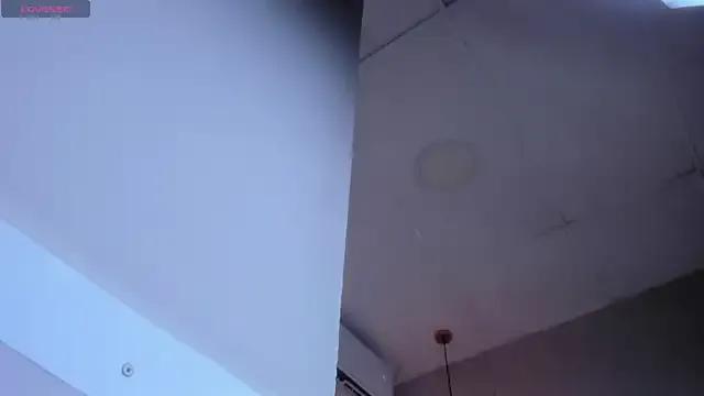 _paula_x — MASTURBATING MY WET PUSSY