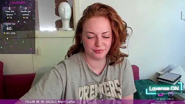 Freechat aaprill on StripChat