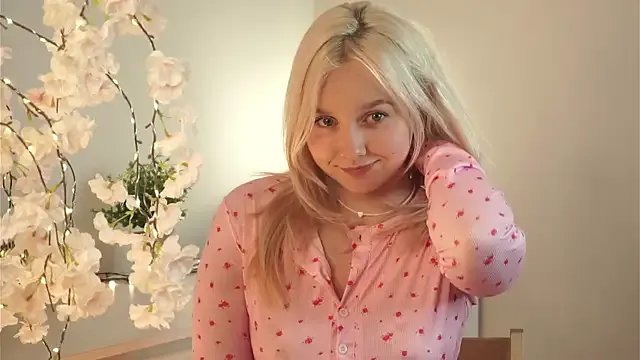 AccaCroyle on StripChat