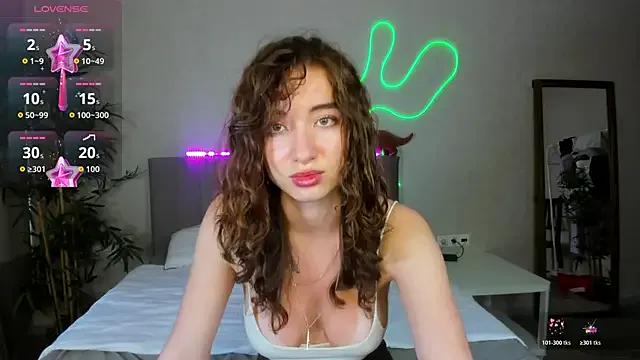 Freechat Adelina_Bliss on StripChat