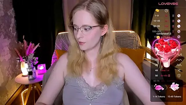 Freechat Aemilia_ on StripChat