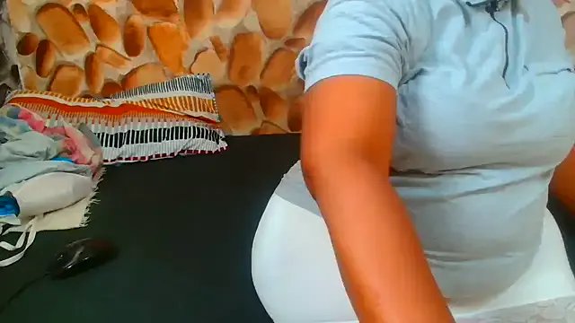 Freechat AfricanBigAssxx98 on StripChat