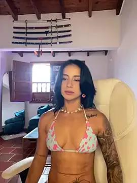 Ale_Lewis on StripChat