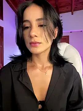 Ale_Lewis on StripChat