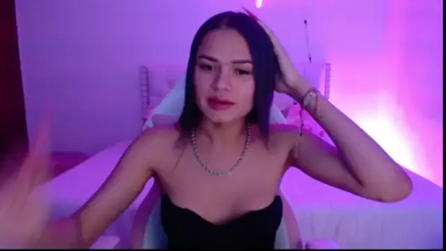 Freechat alee_lenoxx on StripChat