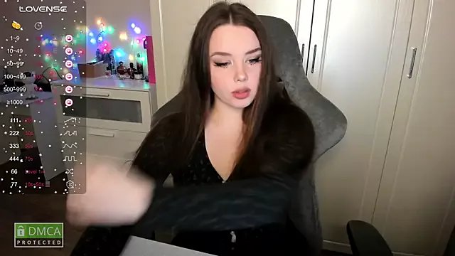 Freechat aliice_cutie on StripChat