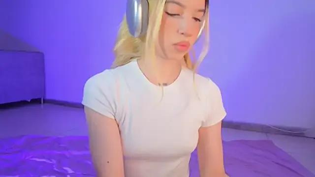 StripChat Alina_Lee_t is Freechat Alina_Lee_t — flash tits