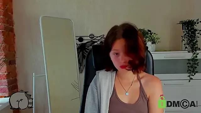 Freechat Alina_Mills on StripChat