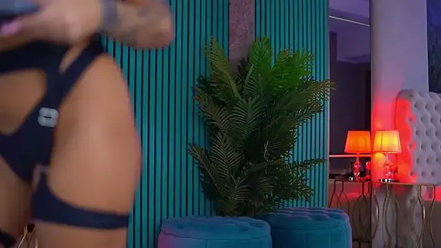 Freechat ArabellaPosh on StripChat