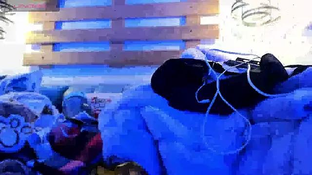 ArianaSantana on StripChat 