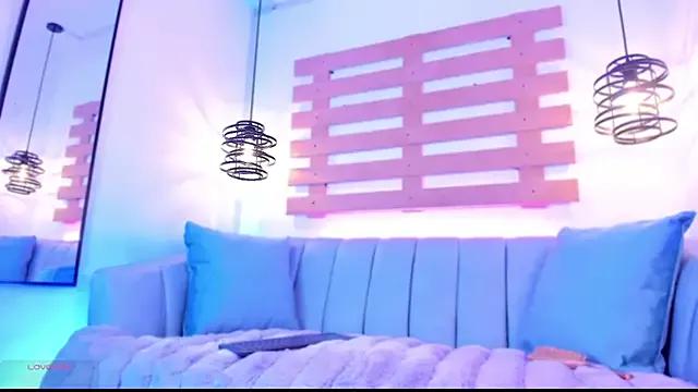 ArianaSantana on StripChat 