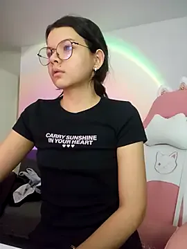 Freechat azumiichan on StripChat