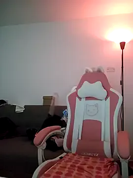 Freechat azumiichan on StripChat