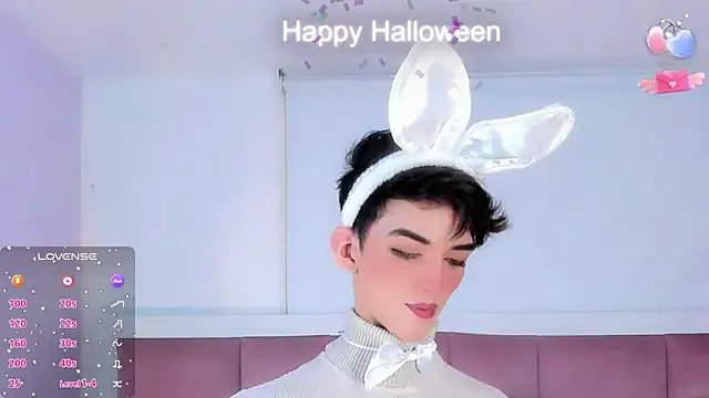 Freechat Baby_FenixTS on StripChat