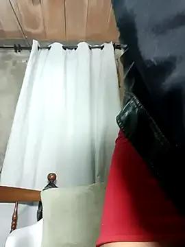 Freechat babyy_foxxy on StripChat