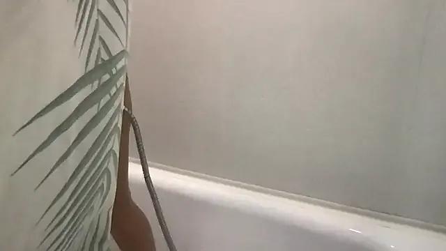 Bally_Bay — show off your outfit