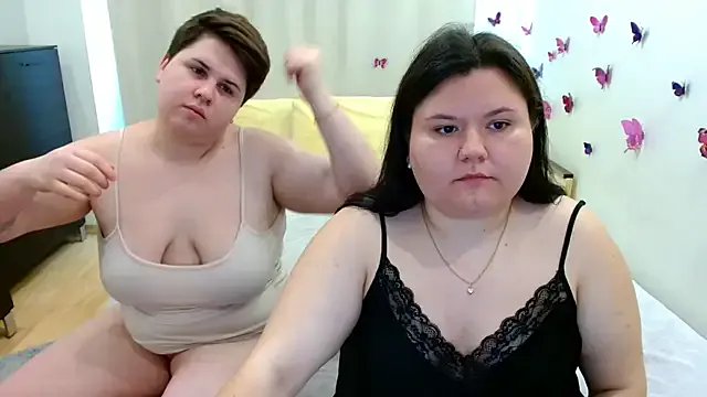 Freechat BeckyAndHellen on StripChat