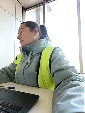 Freechat bichota85 on StripChat