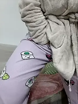 Freechat bichota85 on StripChat