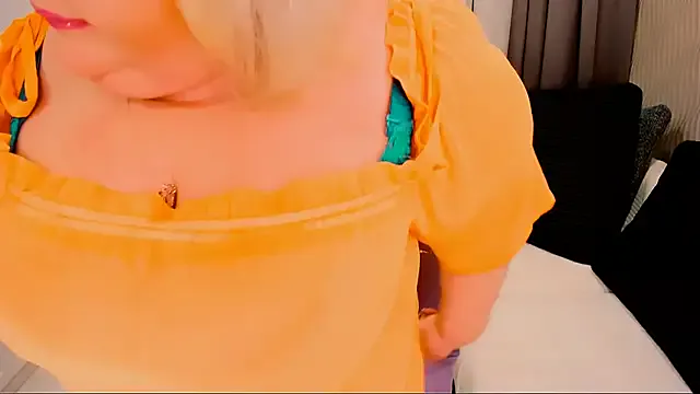 Freechat BIGTITSBBW on StripChat