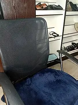 Freechat BlackJaguar30 on StripChat