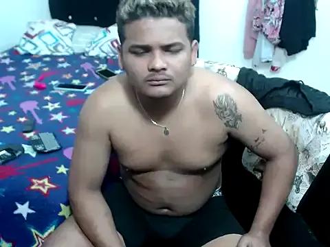 Boycuriousxxx on StripChat