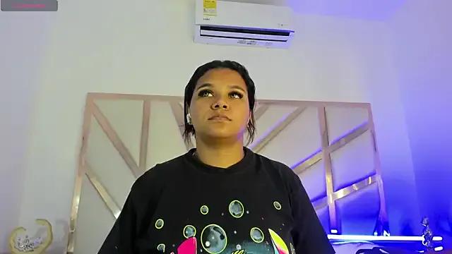 Freechat Carolina_Evanss on StripChat