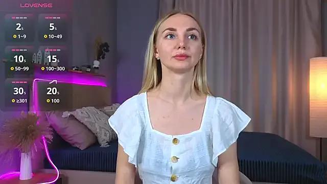 Freechat Carollina_ on StripChat