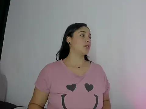 Catalina__bustos on StripChat 