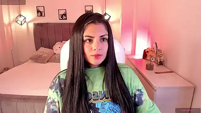 Catalinaa_martinez on StripChat 