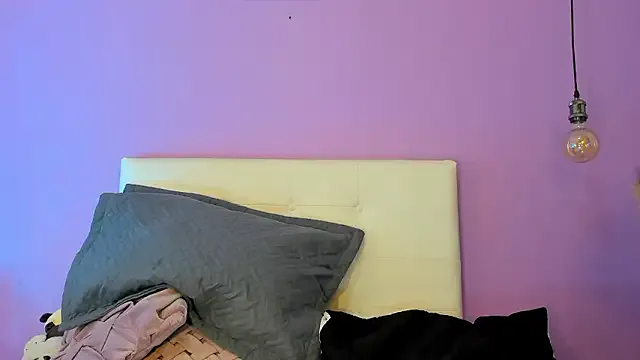 Freechat Charlotte11-11 on StripChat