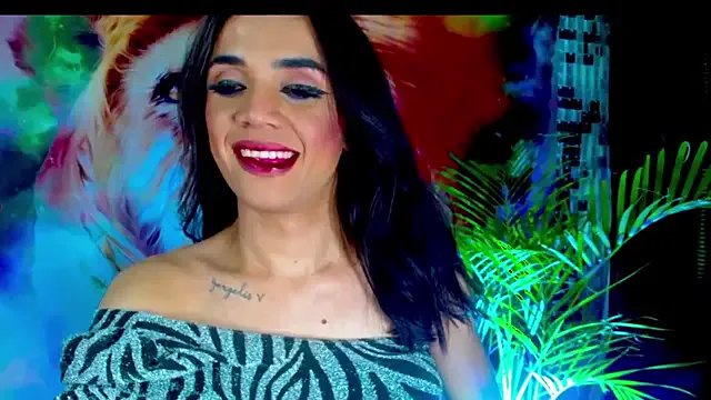 Freechat Cristal_Gem1 on StripChat