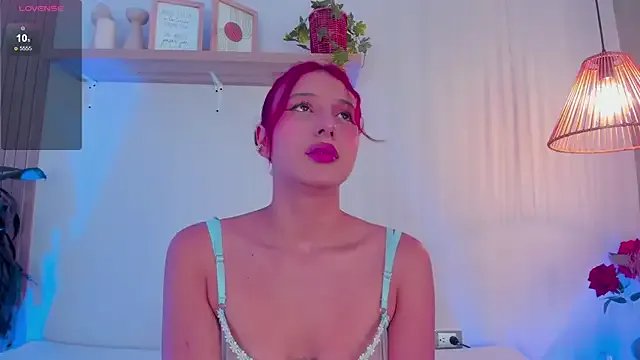 Freechat Cristalfoxy_ on StripChat