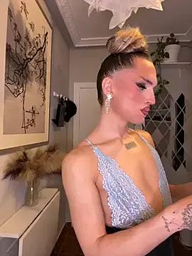 Freechat Crystal_________ on StripChat