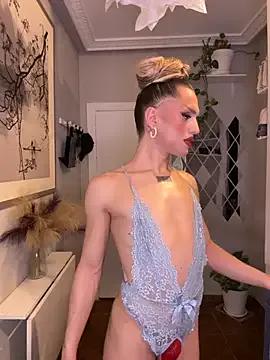 Freechat Crystal_________ on StripChat