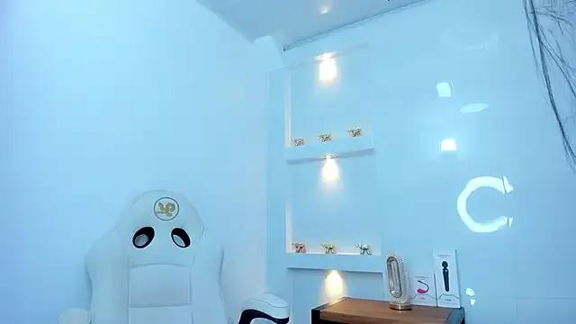 Dalia-Prada — squirt and ride dildo