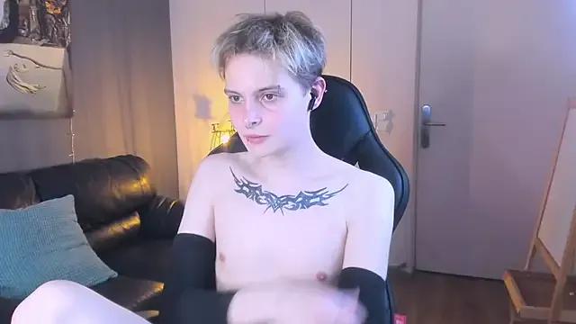 Freechat DemianEnglen on StripChat