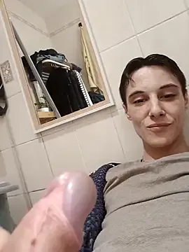 Freechat dipsy3535 on StripChat