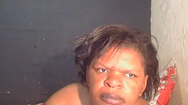 Freechat ebony_rose11 on StripChat